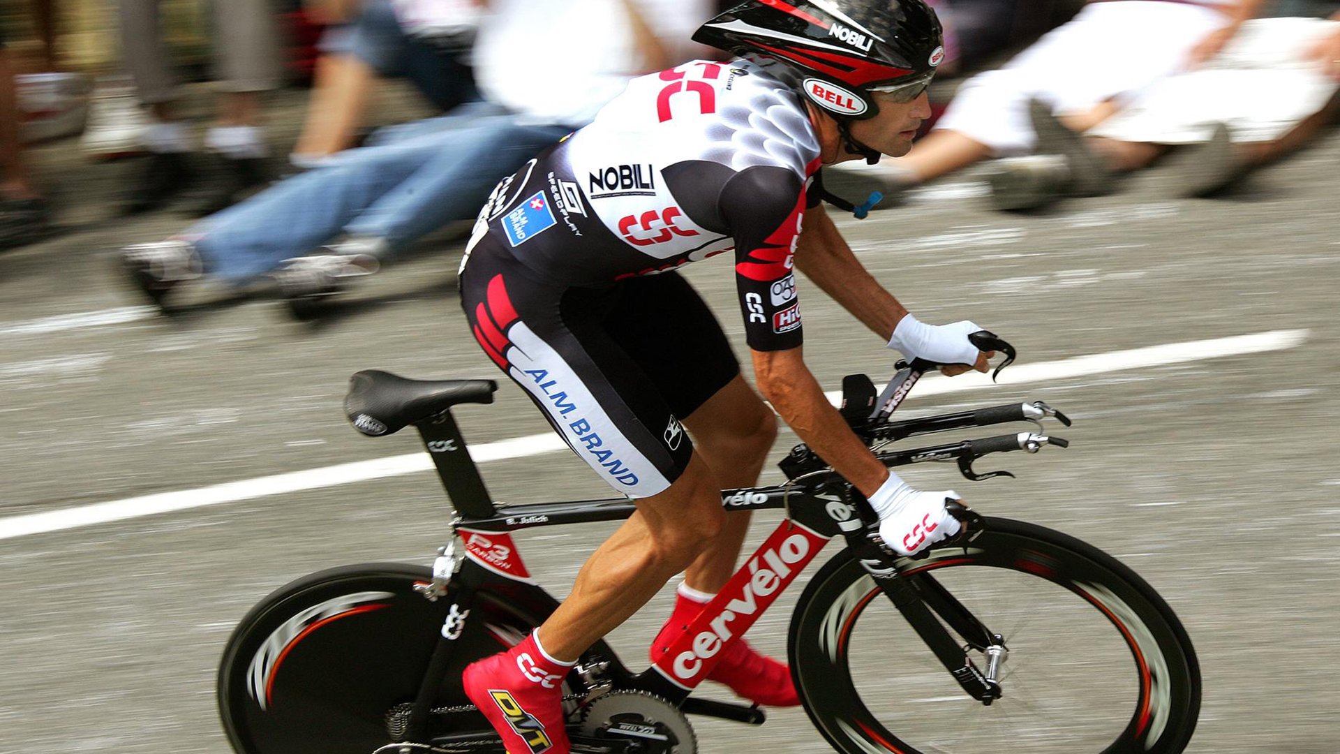 西甲转会风云：尤文图斯盯上锋线强援，奥斯梅恩或成交易筹码